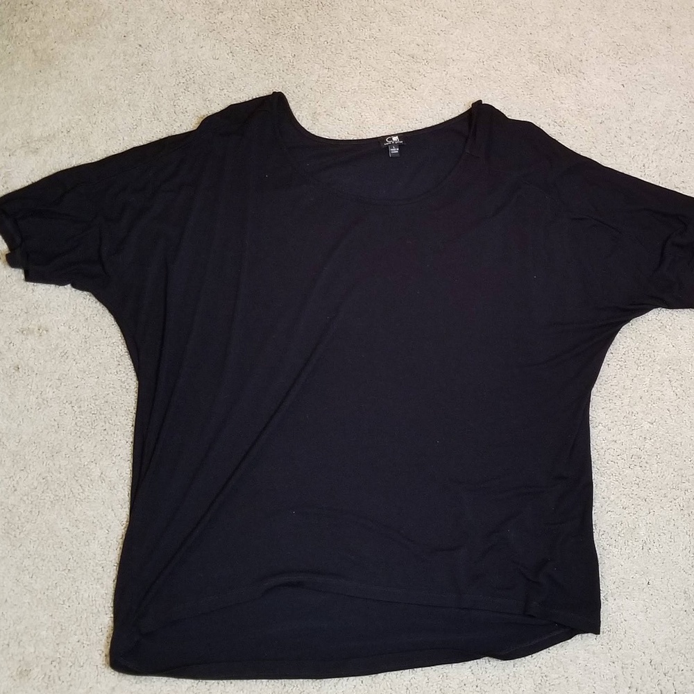 Loose fitting jersey tee